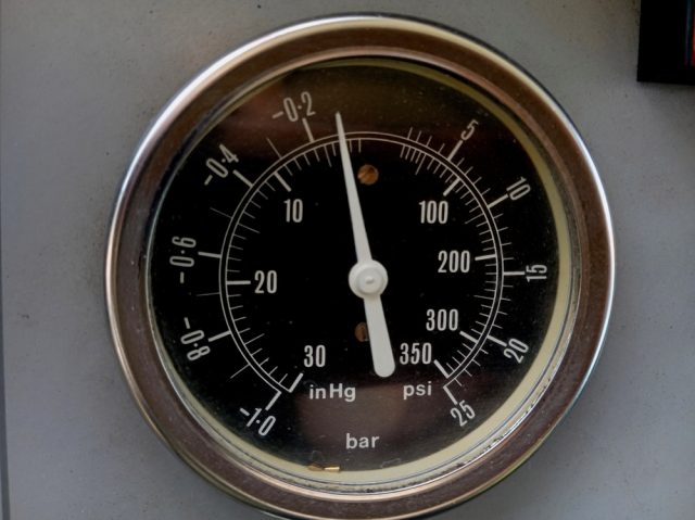 Pressure gauge